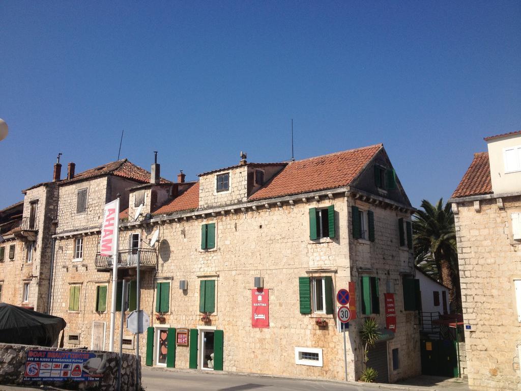 Domus Maritima Trogir Exterior foto